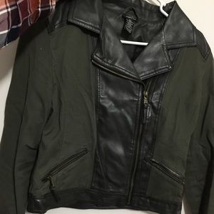 Rue 21 Green/Black jacket